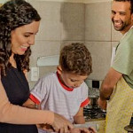 Cozinhar em casa traz inúmeros benefícios para toda a família